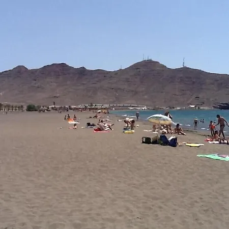 Amazing Sea View With Sun Drenched Terrace! شقة *