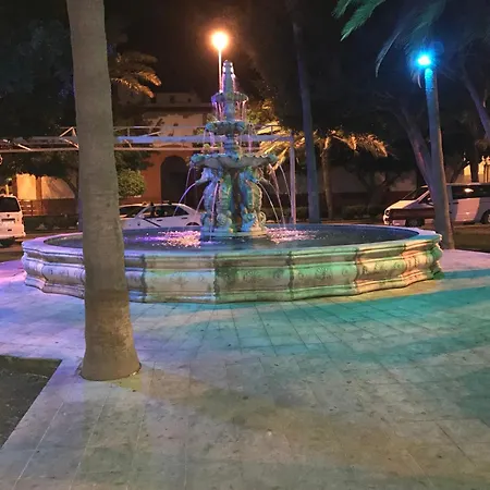 شقة Amazing Sea View With Sun Drenched Terrace! *