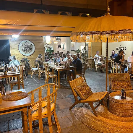 شقة Amazing Sea View With Sun Drenched Terrace! غران تاراغال