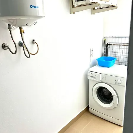 شقة Amazing Sea View With Sun Drenched Terrace! *